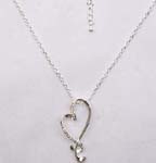 Crystal fashion wholesale jewelry distributor supplies Imitation diamonds inlaid in silver plated, heart shaped pendant